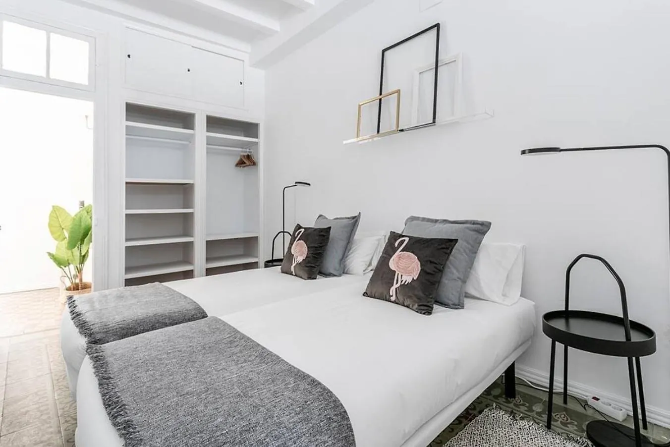 Exquisite&Historic Flat With Rooftop Barcelona Spain